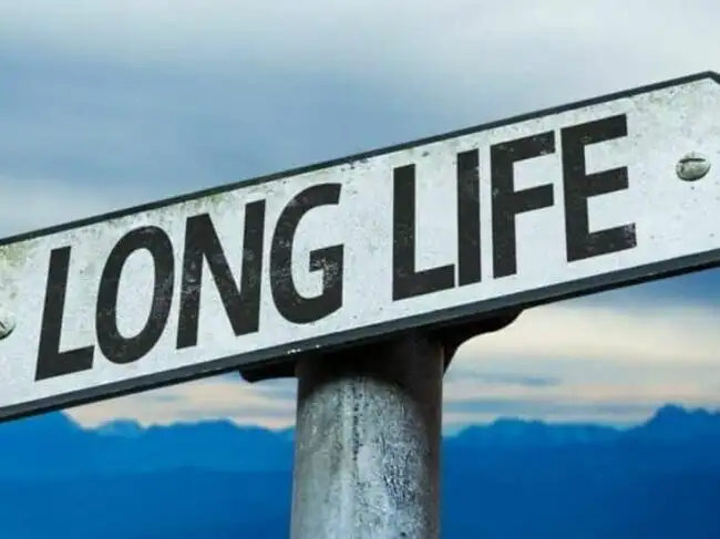 Longevity expert shares the simple daily habit linked to a longer life