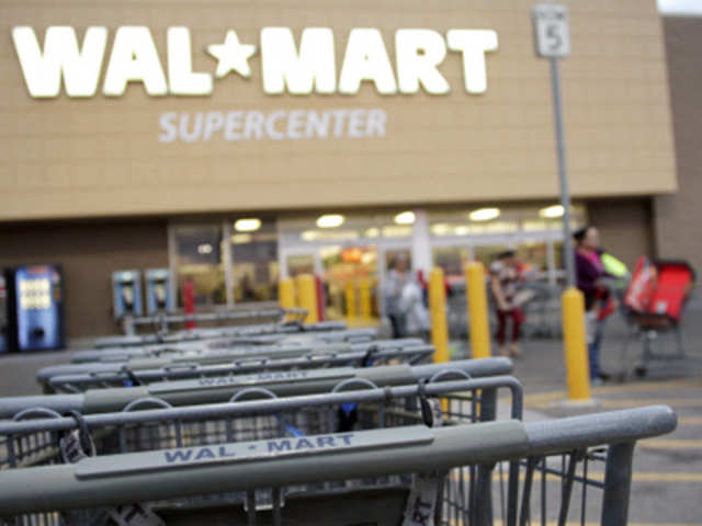 Wal-Mart posts better-than-expected quarterly profit 