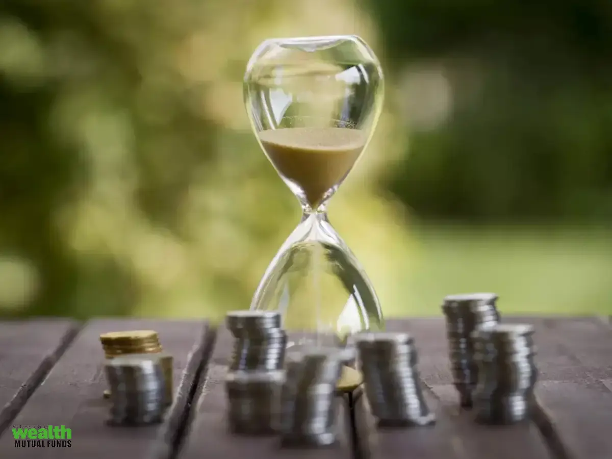 Explained: What are income plus arbitrage FoFs and why are wealthy investors buying them?