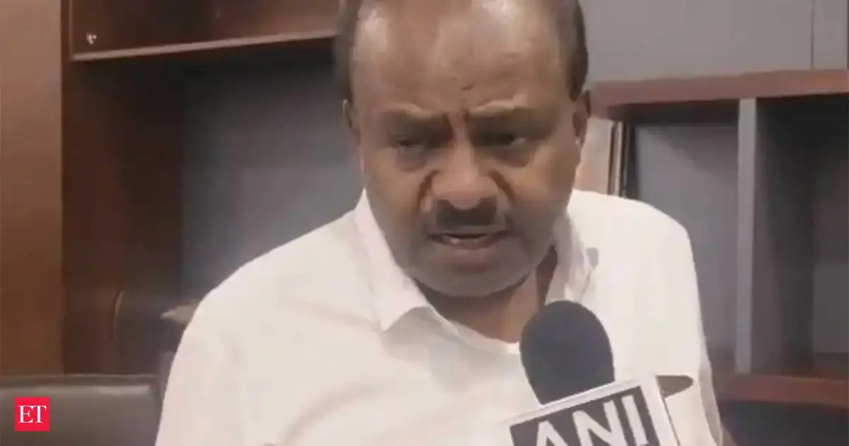 Kumaraswamy accuses Eashwar Khandre of blocking HMT unit revival in Bengaluru