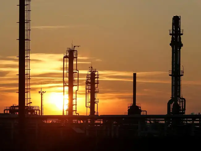 Refined products exports may rise 25% on IOCL's bet: Rs 75,000 crore investment to add 17.3 MMTPA capacity across three units by year-end