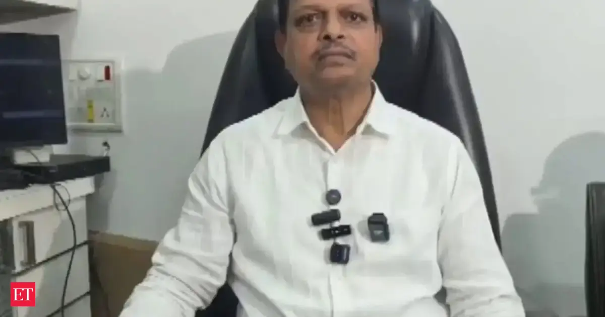 Shiv Sena corporator hospitalised; victims resign