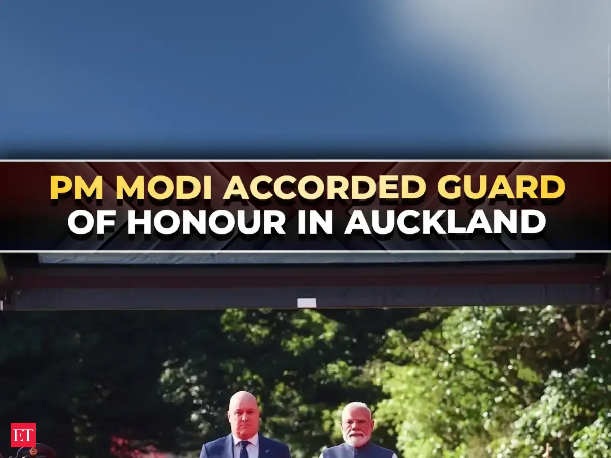 Pm Modi Receives Guard Of Honour During Ceremonial Welcome At Auckland Government House