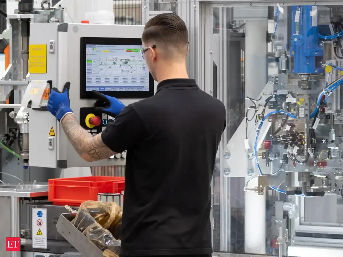 TechBeetle | Car crisis takes toll on Germany's young engineers