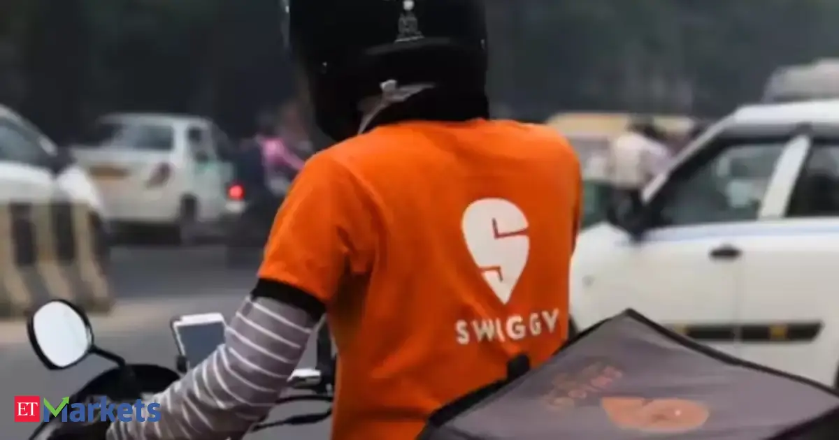 Swiggy shares slide over 2% after FSSAI issues 9 notices over consumer complaints