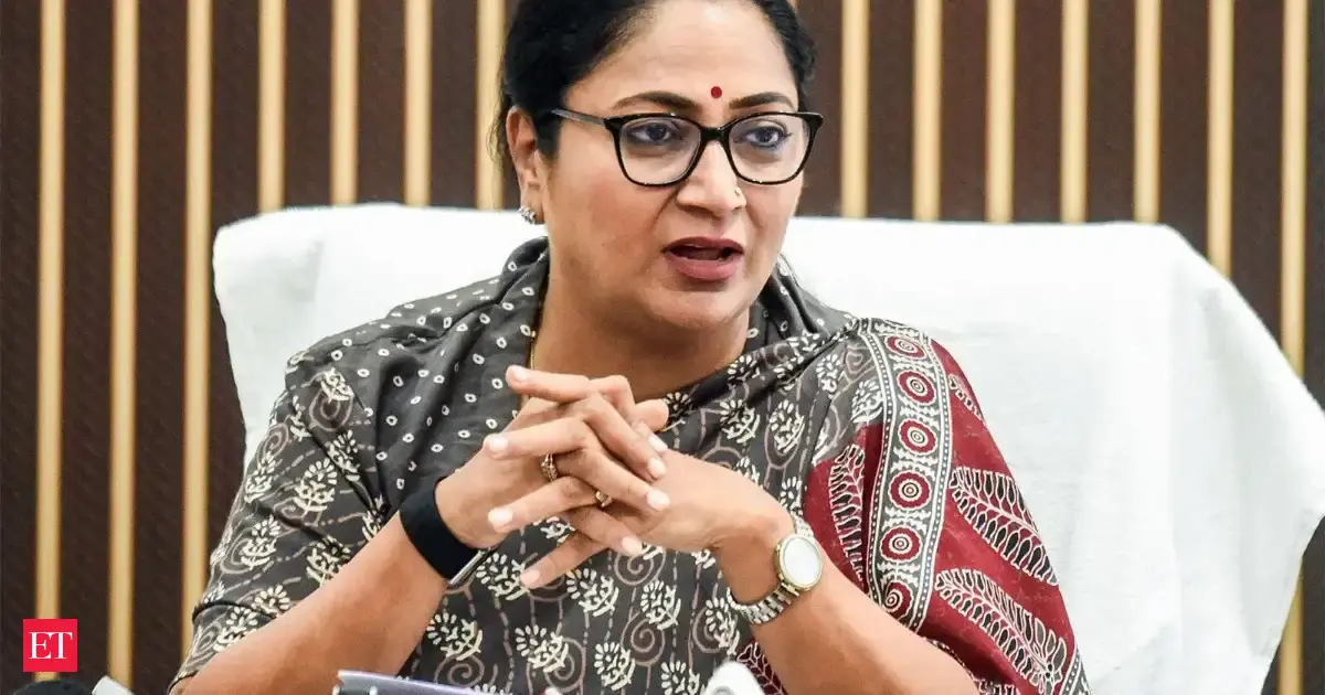 https://img.etimg.com/thumb/msid-132365513,width-1200,height-630,imgsize-222276,overlay-economictimes/articleshow.jpg