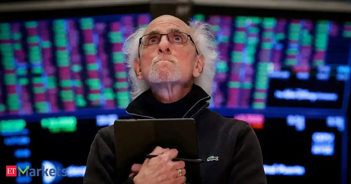 US stocks today: S&P 500 and Nasdaq open lower as Iran tensions jolt sentiment, chip stocks slide