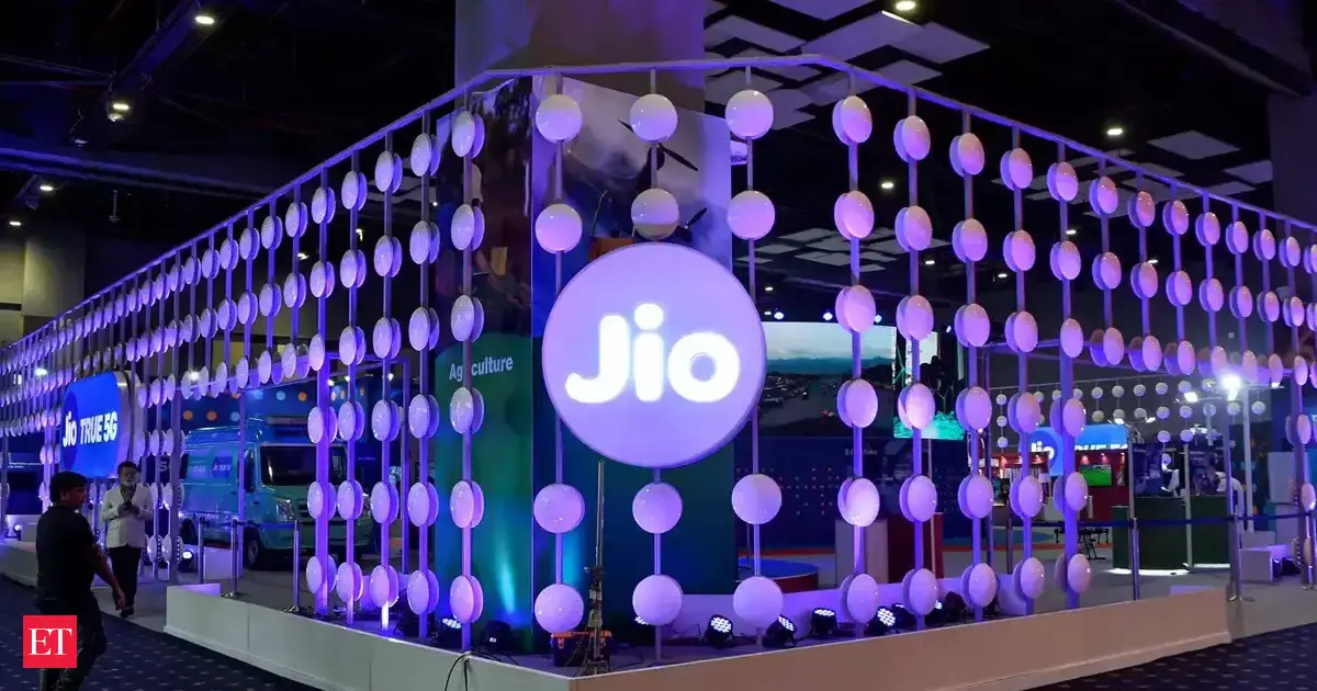 Jio Platforms replaces CEO Kiran Thomas with Pankaj Pawar ahead of IPO