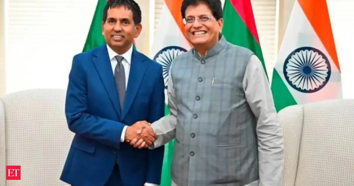 https://img.etimg.com/thumb/msid-132390164,width-1200,height-630,imgsize-109502,overlay-economictimes/articleshow.jpg