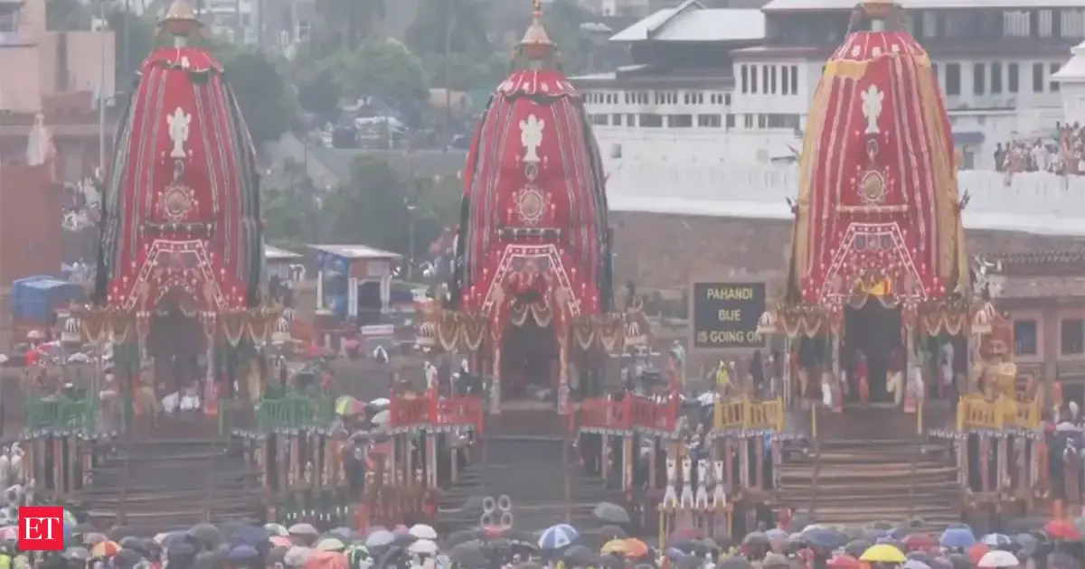 What led to the stampede scare at Puri Rath Yatra
