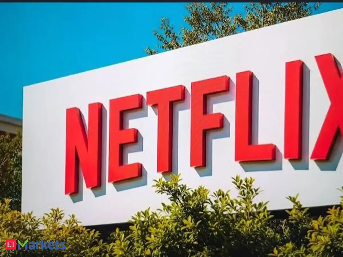 What triggered Netflix's sharp post-earnings selloff?