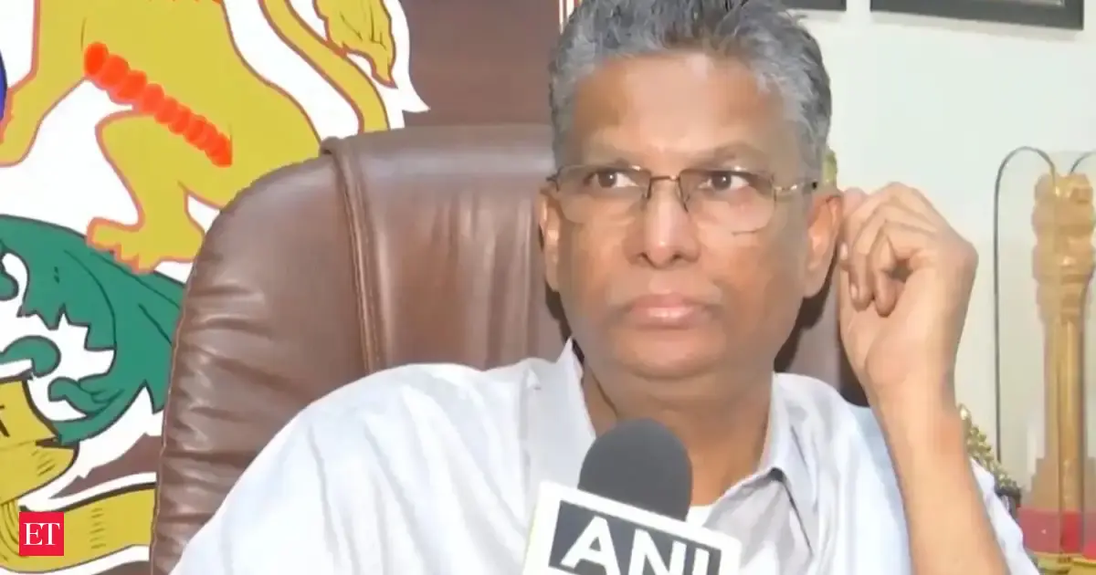 Karnataka Cabinet expansion: Preliminary talks on, list to be finalised soon, says Jarkiholi