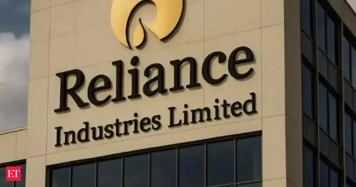 RIL charts multi-year plan to offset decline in natural gas output