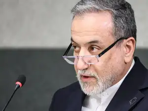 <div><strong>Iran says it is suspending commitments to interim deal with US as they exchange attacksAP-ML-Iran-US</strong><br></div>