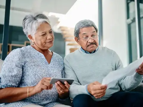 Before you buy an annuity, know these 3 things that most people miss