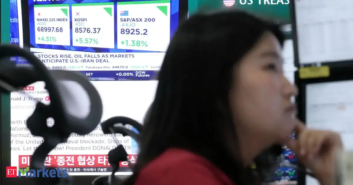 South Korea’s share market losses deepen as leveraged AI bets take a heavy toll  economictimes.indiatimes.com