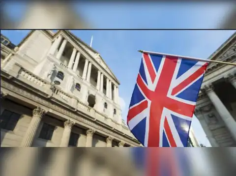 UK Politics & Asia's Central Banks Take Centre Stage