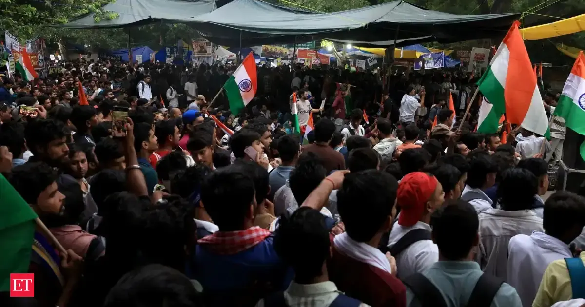 Like cockroaches, we will come again: Women at CJP protest