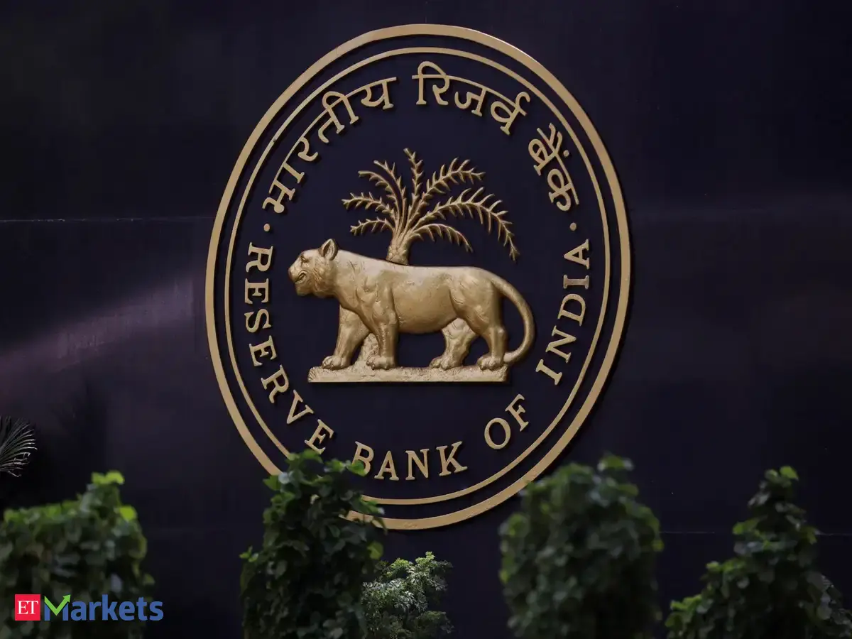 RBI settles for less in Rs 30,000-cr bond switch