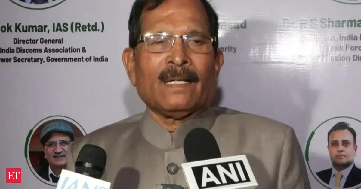 India's renewable energy installed capacity reaches 288.58 GW from 76.38 GW in 2014: Shripad Naik