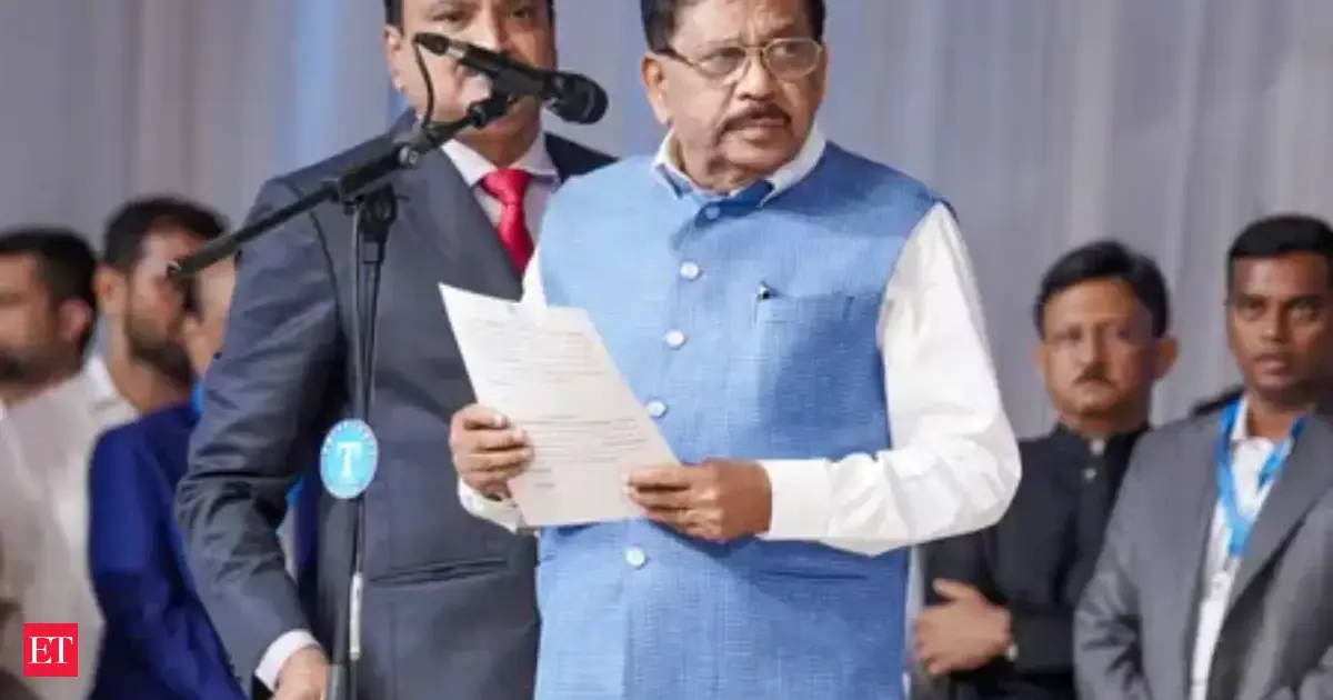 Karnataka: Parameshwara backs Somanna's push for second airport at Tumakuru