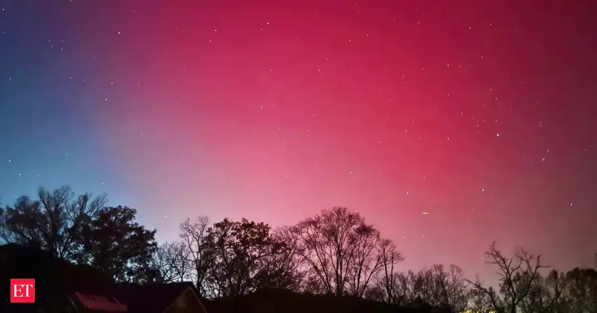 NOAA northern lights forecast: Northern lights could light up skies across the US and Canada tonight; here's when and how to watch on your smartphone