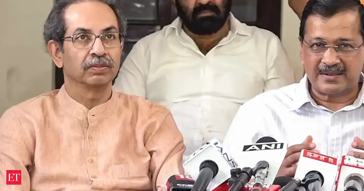 Uddhav Thackeray bats for opposition dialogue as AAP accuses Congress of suppressing CJP protest