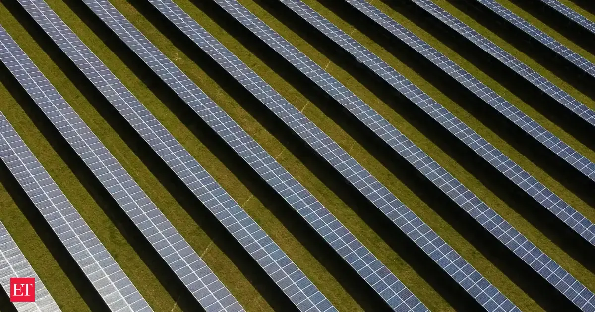 Solar cell makers flag investor jitters over sourcing rule relief