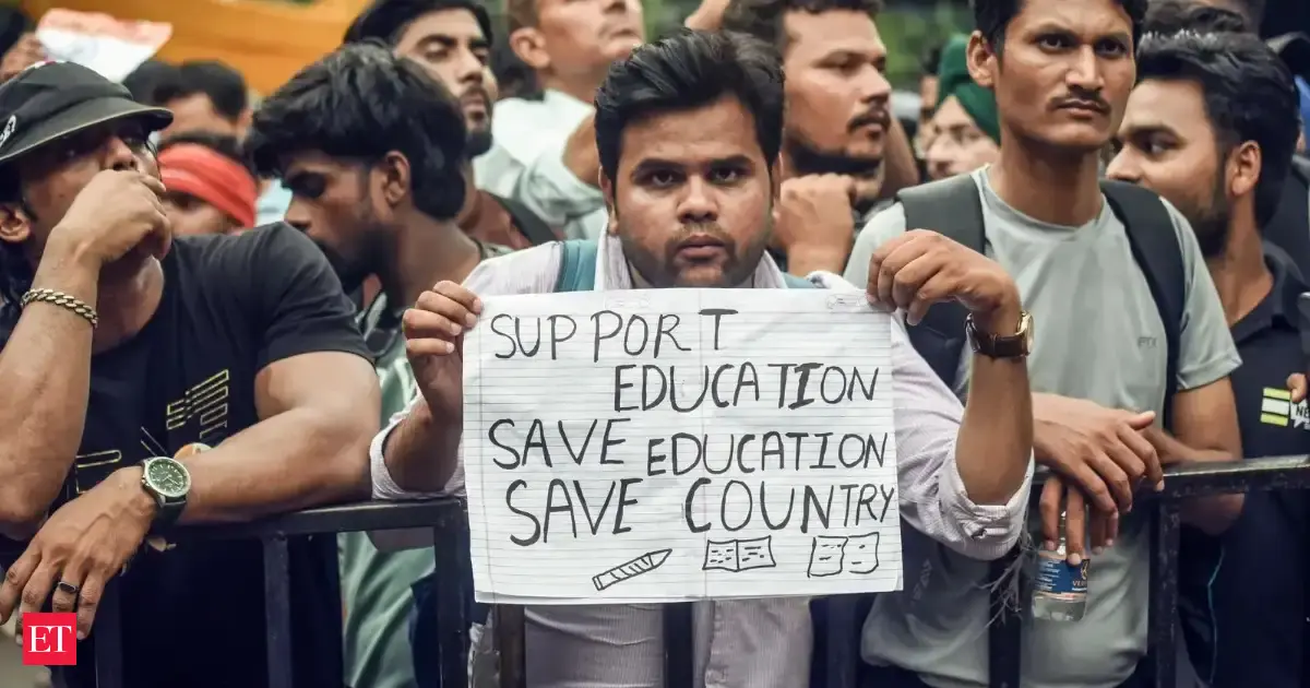 https://img.etimg.com/thumb/msid-132574696,width-1200,height-630,imgsize-162026,overlay-economictimes/articleshow.jpg