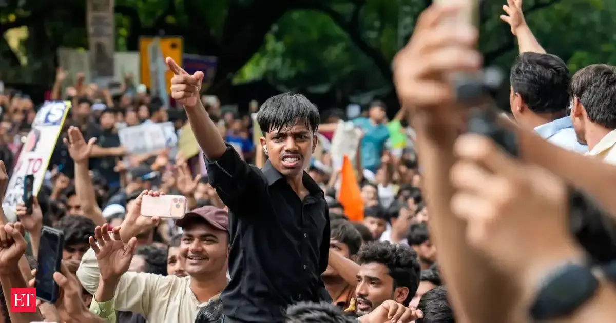 https://img.etimg.com/thumb/msid-132601217,width-1200,height-630,imgsize-145368,overlay-economictimes/articleshow.jpg