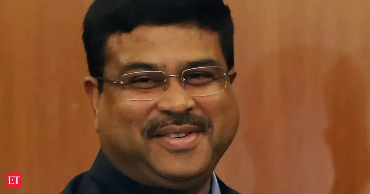 https://img.etimg.com/thumb/msid-132623183,width-1200,height-630,imgsize-55380,overlay-economictimes/articleshow.jpg