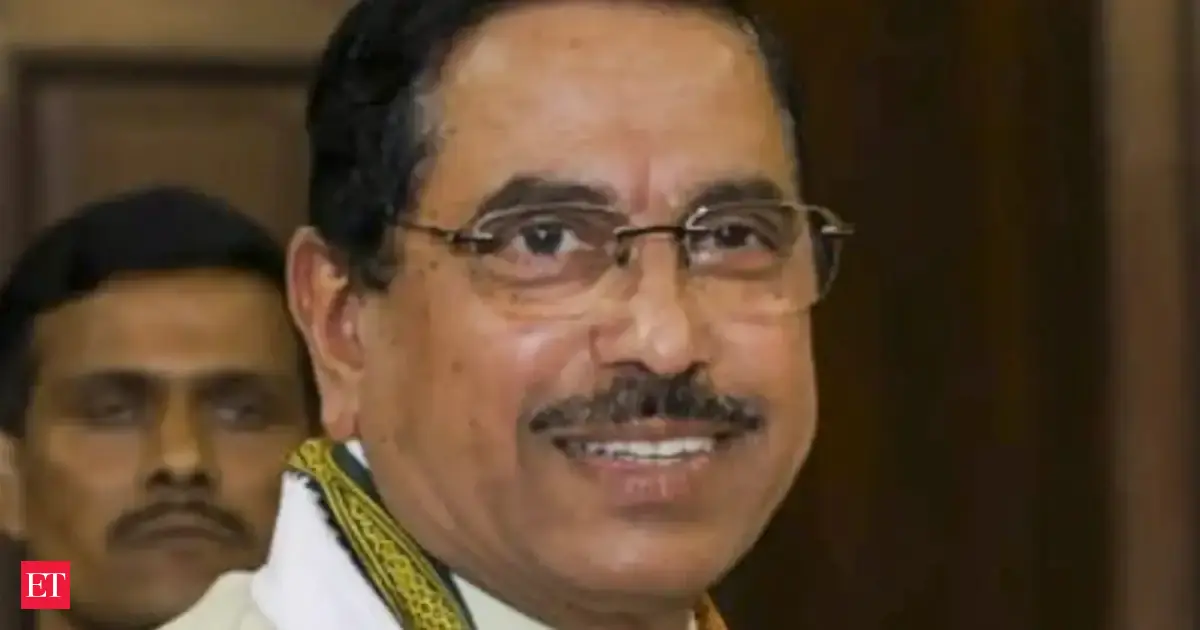 https://img.etimg.com/thumb/msid-132631218,width-1200,height-630,imgsize-50812,overlay-economictimes/articleshow.jpg
