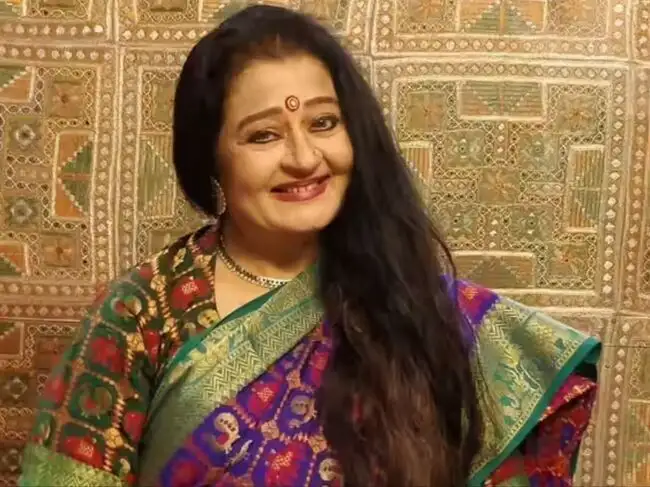 Apara Mehta