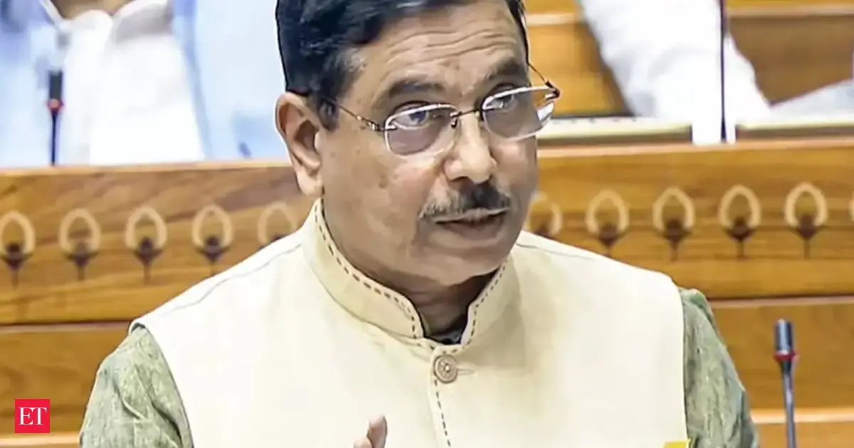 https://img.etimg.com/thumb/msid-132637521,width-1200,height-630,imgsize-91412,overlay-economictimes/articleshow.jpg