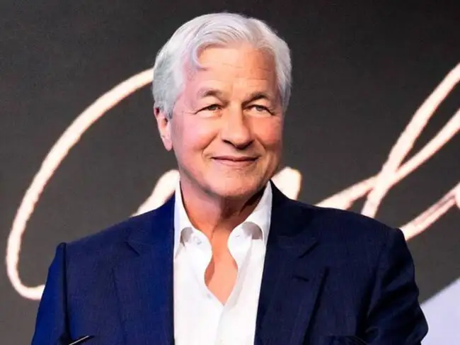 JPMorgan CEO Jamie Dimon believes one habit can change your career