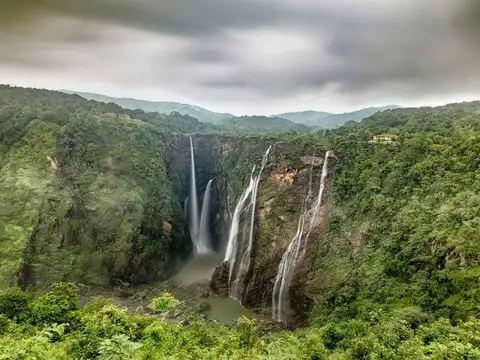 Jog Falls, 370 km