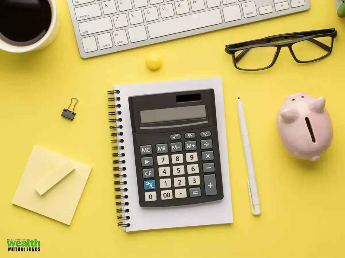 https://img.etimg.com/thumb/msid-132707434,width-1200,height-900,overlay-etwealthmutualfunds/slideshow.jpg
