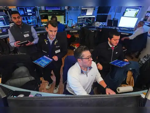 Market breadth improves despite index weakness