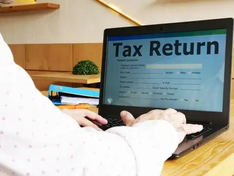 Which taxpayers can file their ITR by August 31?