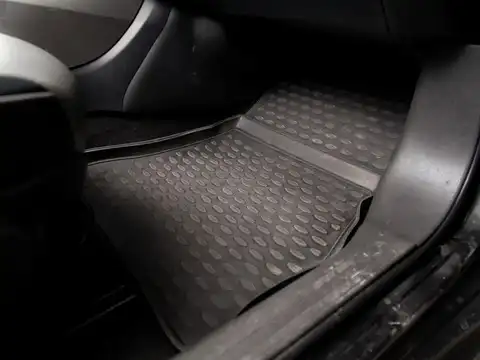It Cushions And Reduces Floor Vibration Slightly