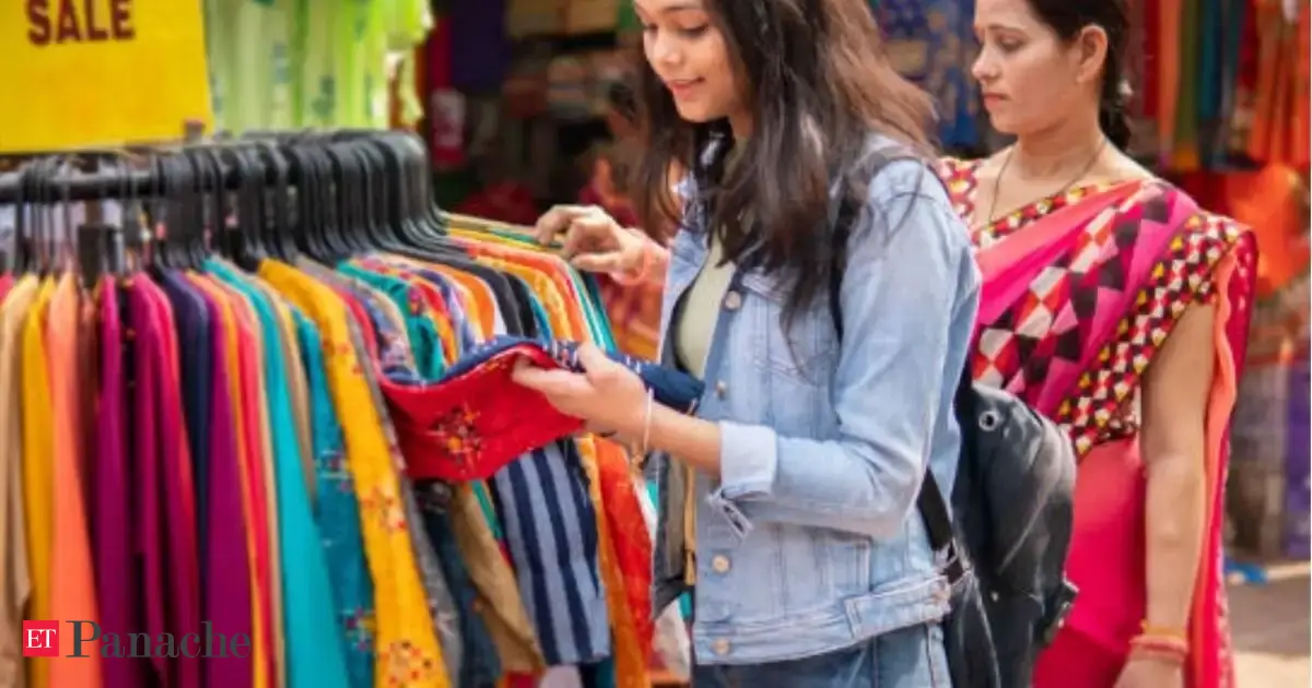 New to Bengaluru and want to get a discount from sellers when you are going on a shopping spree? Viral post spills the secret: 'This is how smart people....'