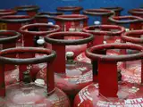 India may charge gas users to fund planned $42 billion fuel reserves, sources say