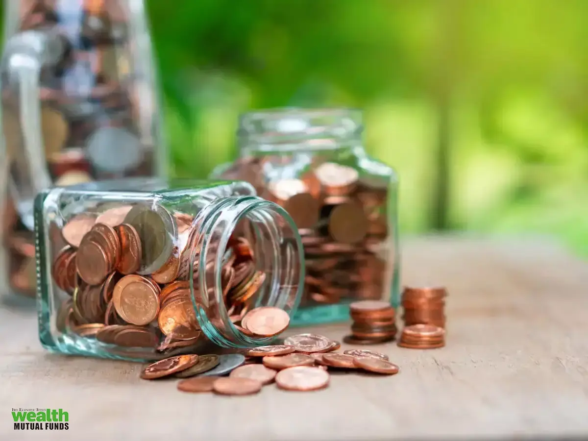 https://img.etimg.com/thumb/msid-132913657,width-1200,height-900,overlay-etwealthmutualfunds/slideshow.jpg