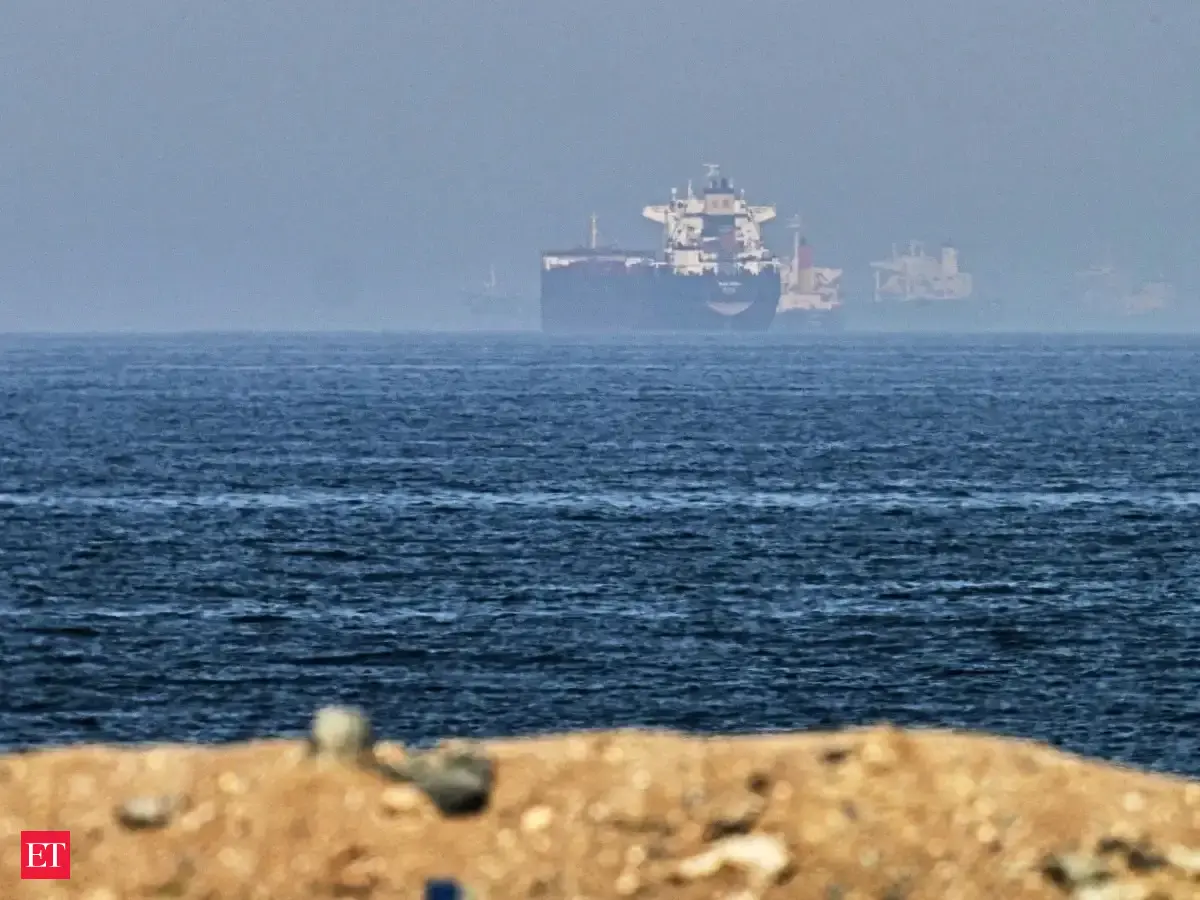 Iran Warns Safe Passage Through Strait of Hormuz Cannot Be Guaranteed without Its Coordination - خبرگزاری فارس