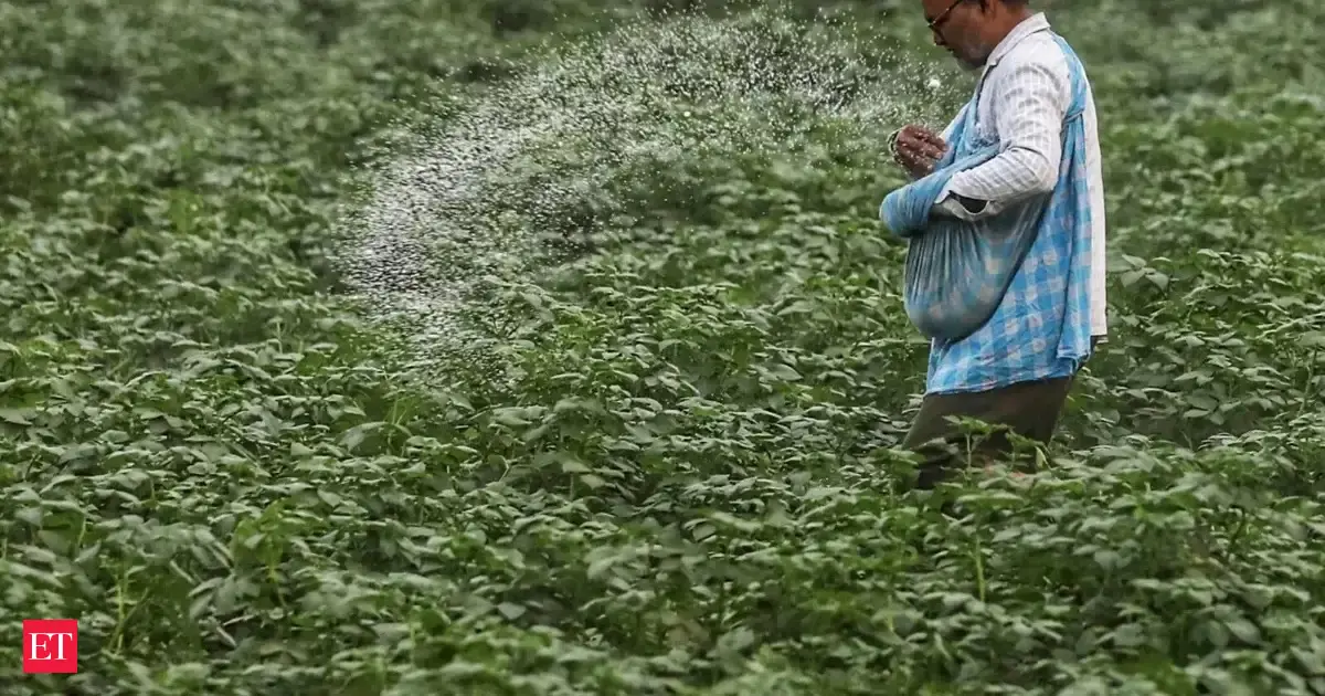 Fertiliser production, imports dip