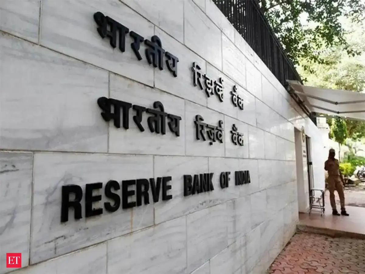 Liquidity to peak in Sept, but big surplus won't last long: RBI