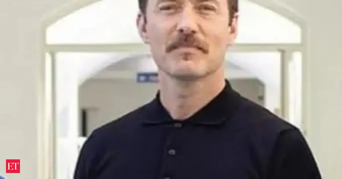 Quote of the day by Jude Law: 'Success, and even life itself, wouldn’t be worth anything if...' Life lessons from motivational quote on professional achievements, family importance, success, values, fame, relationships and happiness