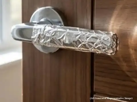 It Keeps Hot Handles From Burning Your Hand