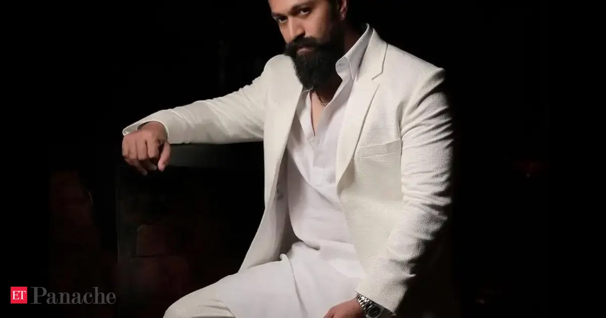 No Starving No Steroids At 40 Yash Flaunts Six Pack Abs And A Muscular Physique In Toxic With Simple Protein And Carb Sources What Does He Eat In A Day