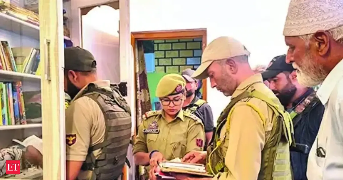 https://img.etimg.com/thumb/msid-133073796,width-1200,height-630,imgsize-142106,overlay-economictimes/articleshow.jpg